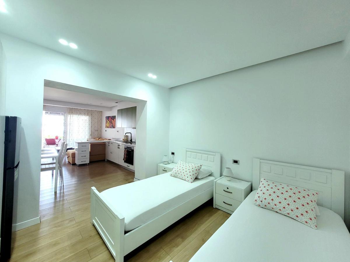 Loi Apartment Saranda Kültér fotó