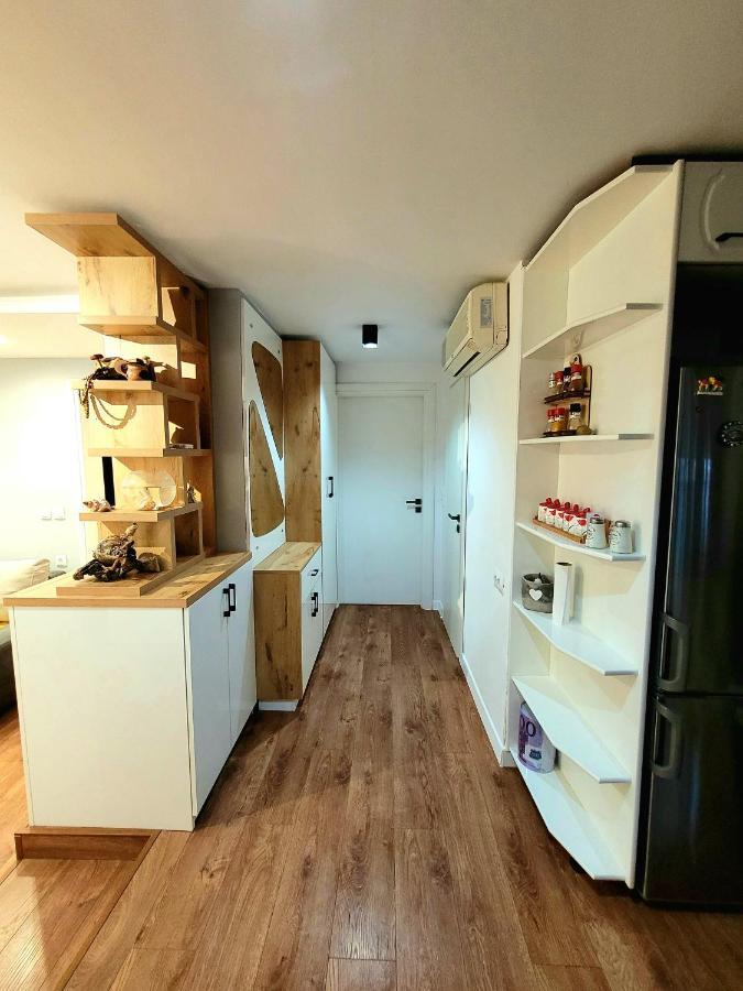 Loi Apartment Saranda Kültér fotó
