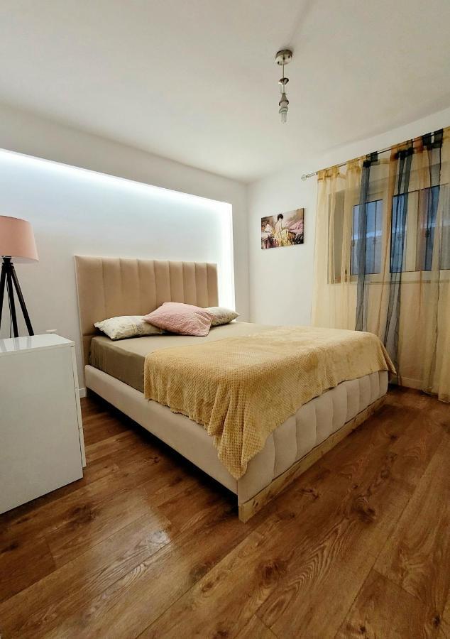 Loi Apartment Saranda Kültér fotó