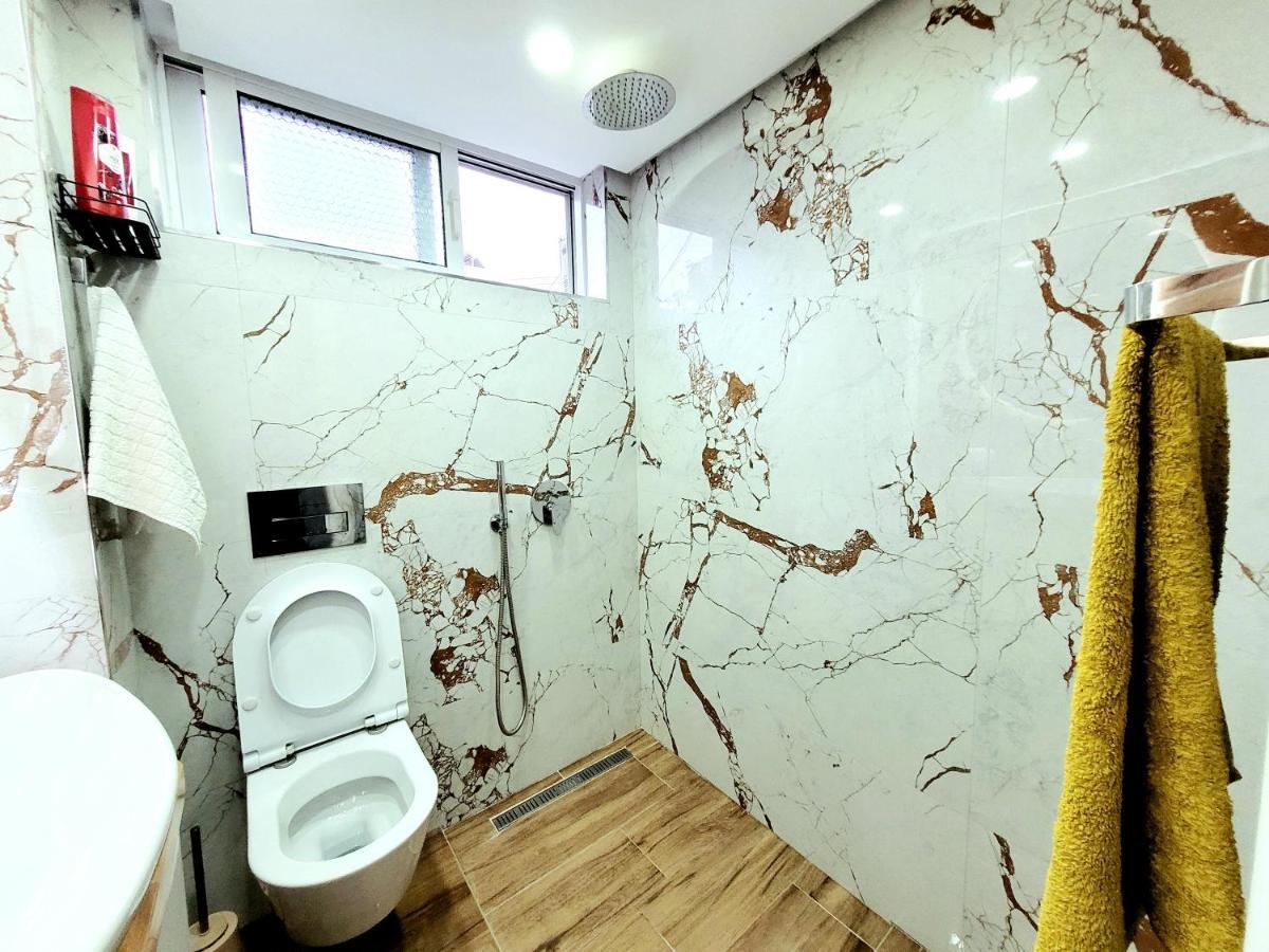 Loi Apartment Saranda Kültér fotó