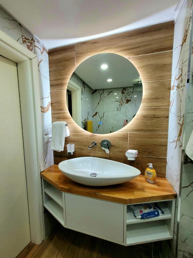 Loi Apartment Saranda Kültér fotó